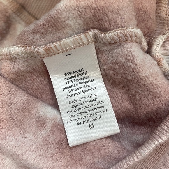 Beyond Yoga Day to Day Pullover Rose Cloud - Picture 7 of 8